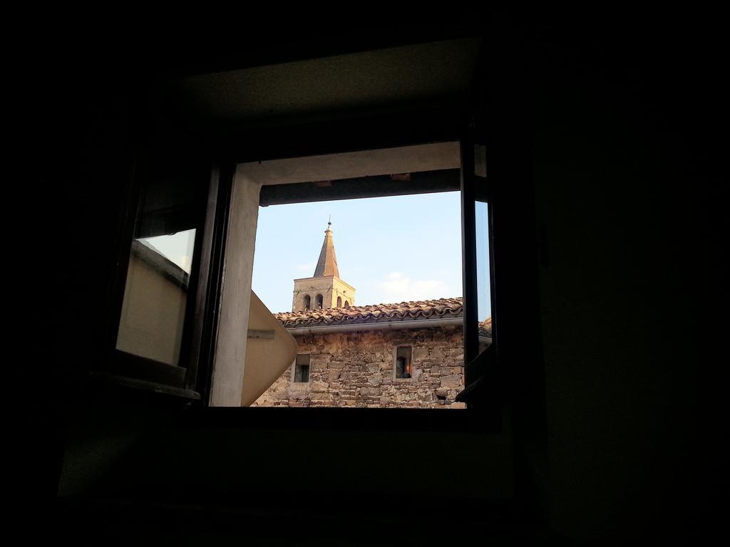 Locanda Spirito Divino ベヴァーニャ 部屋 写真