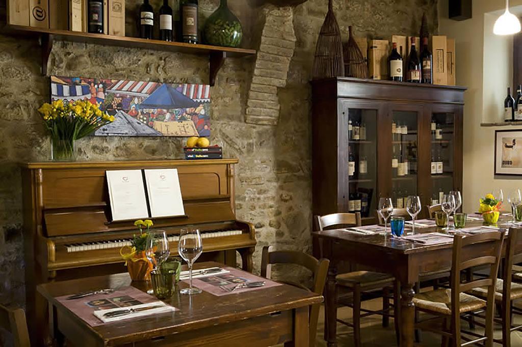 Locanda Spirito Divino ベヴァーニャ エクステリア 写真