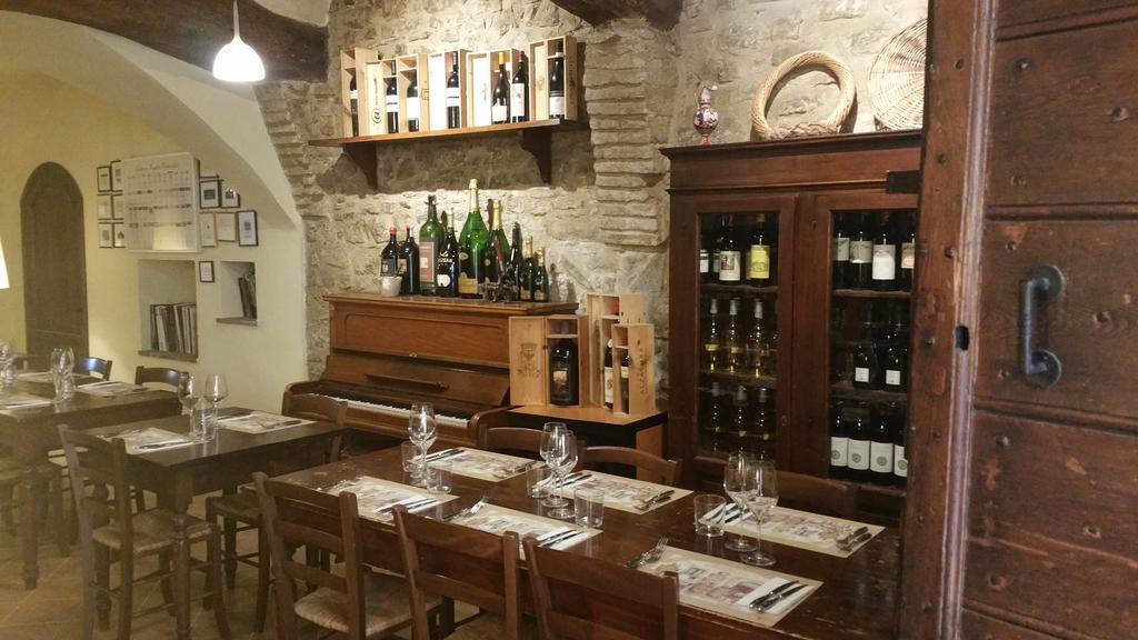 Locanda Spirito Divino ベヴァーニャ エクステリア 写真